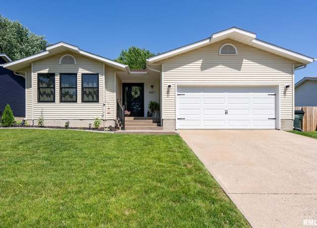 Property at 6627 Cresthill Dr, Davenport, IA 52806, 3 beds, 2 baths