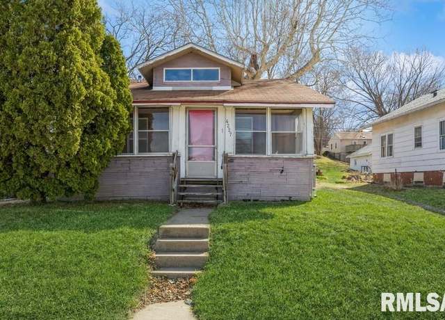 Property at 4227 11th St, Rock Island, IL 61201, 2 beds, 1 bath