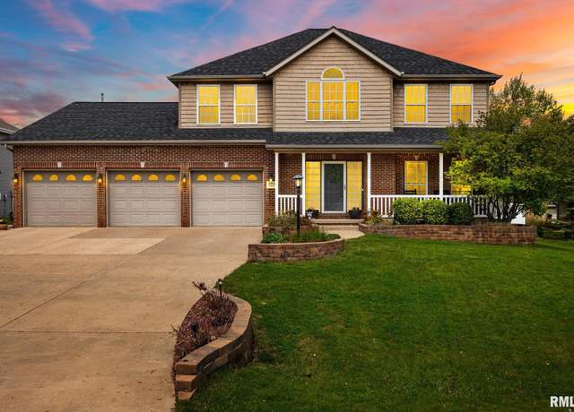 Property at 1237 Winterberry Ave, Germantown Hills, IL 61548, 4 beds, 2.5 baths