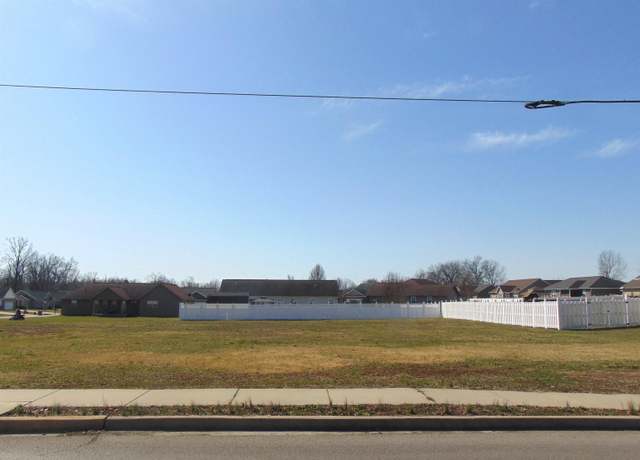 Property at 1303 W Grand Rd, Carterville, IL 62918
