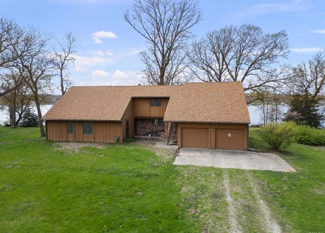 Property at 11816 N 84 Hwy, Port Byron, IL 61275, 4 beds, 2 baths