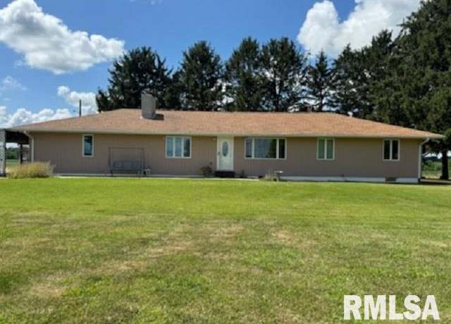 Property at 2511 Arnold Rd, Jacksonville, IL 62650, 3 beds, 2 baths