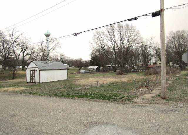 Property at 204 Chestnut, Forest City, IL 61532