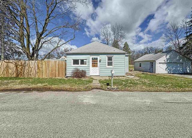 Property at 211 106th Avenue West, Milan, IL 61264-3727, 1 bed, 1 bath