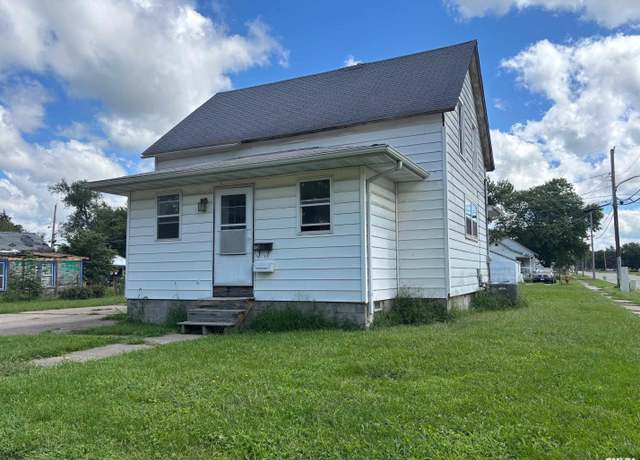 Property at 758 20th St, East Moline, IL 61244, 2 beds, 1.5 baths