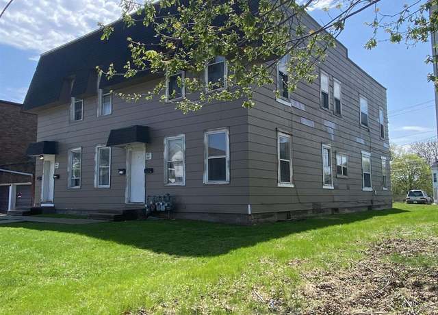 Property at 321-323 E 15th St, Davenport, IA 52803, 11 beds, 4 baths