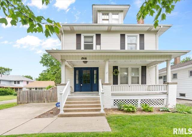 Property at 1916 S Whittier Ave, Springfield, IL 62704, 4 beds, 2 baths