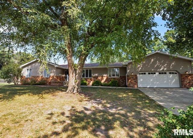 Property at 57 Ramblewood Dr, Chatham, IL 62629, 4 beds, 2.5 baths