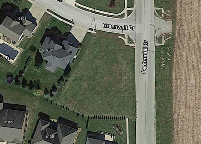 Property at 6108 Greenwalt Dr, Springfield, IL 62711