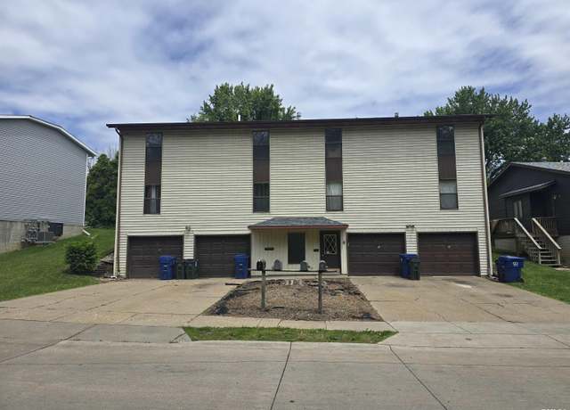Property at 3920 13th St, Davenport, IA 52804, 8 beds, 4 baths