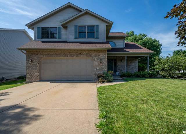 Property at 125 Prairieview Dr, East Peoria, IL 61611, 4 beds, 2.5 baths