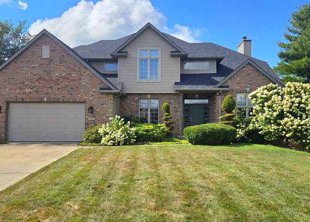Property at 337 Keystone Dr, Chatham, IL 62629, 5 beds, 3.5 baths