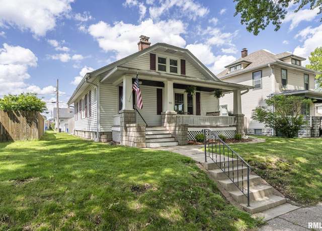 Property at 551 21st Ave, Moline, IL 61265, 2 beds, 1 bath
