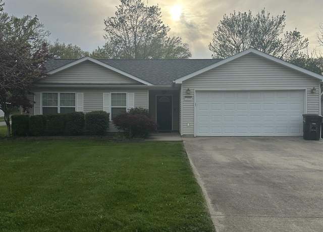 Property at 1000 N Almond St, Carbondale, IL 62901, 3 beds, 2 baths