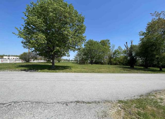 Property at 2011 Morgan Ave, Marion, IL 62959