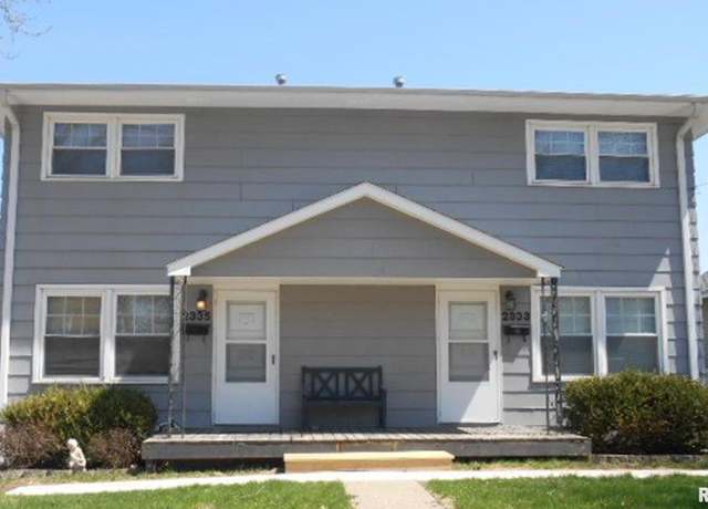 Property at 2333 Jefferson Ave, Davenport, IA 52803, 4 beds, 2 baths