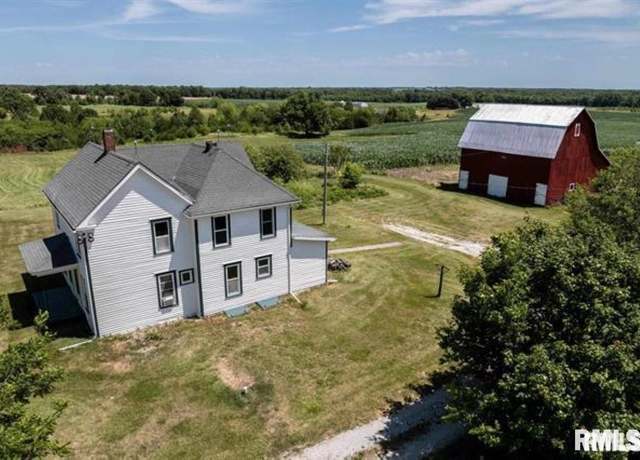 Property at 321 N County Road 1200, West Point, IL 62380, 4 beds, 1 bath
