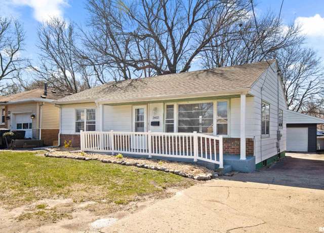 Property at 2402 Court St, Pekin, IL 61554, 2 beds, 1 bath