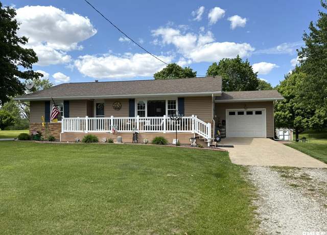 Property at 709 W Monmouth St, Abingdon, IL 61410, 3 beds, 2 baths