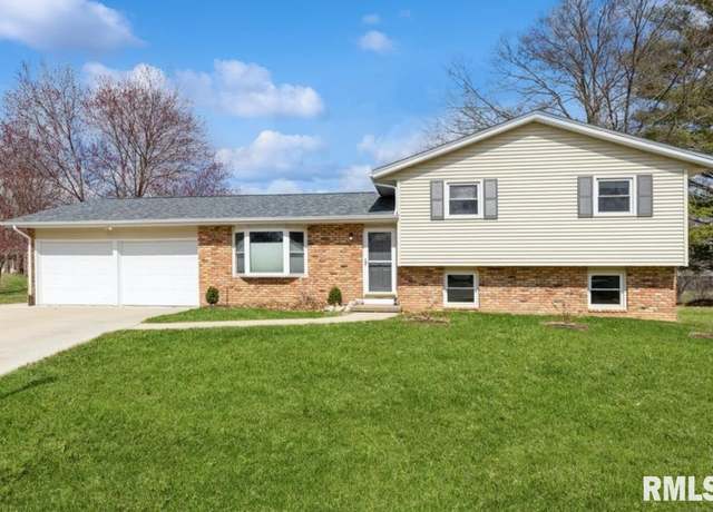 Property at 14 Park Avenue Court, Park View, IA 52748, 3 beds, 2 baths