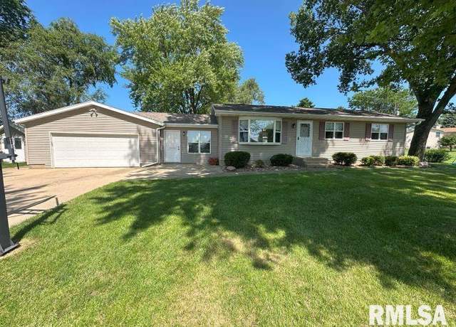 Property at 2818 262nd St, De Witt, IA 52742, 3 beds, 1 bath