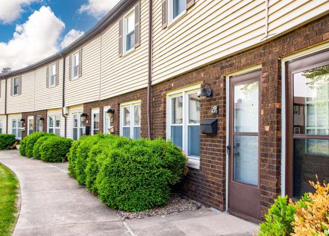 Property at 1936 Canterbury Dr Unit 2P, Washington, IL 61571, 2 beds, 1.5 baths