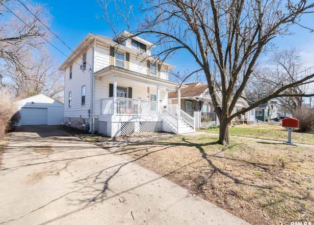 Property at 2005 W Clarke Ave, West Peoria, IL 61604, 3 beds, 1 bath