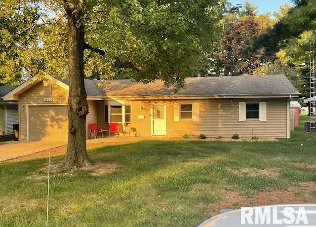 Property at 3420 S 4th St, Springfield, IL 62703, 2 beds, 2 baths