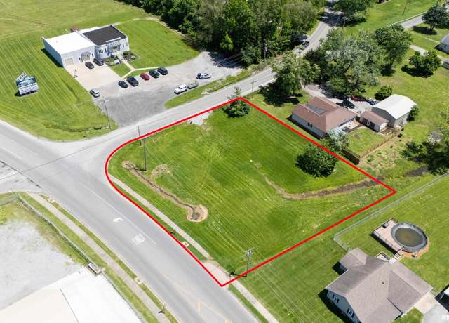 Property at 102 Chittyville Rd, Herrin, IL 62959