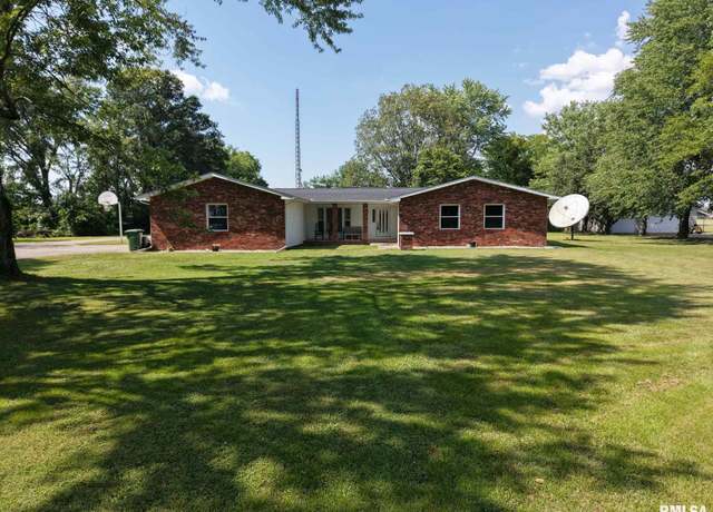 Property at 13607 Leisure Ln, Benton, IL 62812, 4 beds, 2.5 baths