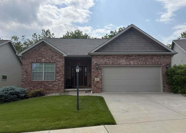 Property at 7601 N Walnut Bend Dr #23, Peoria, IL 61614, 3 beds, 2 baths