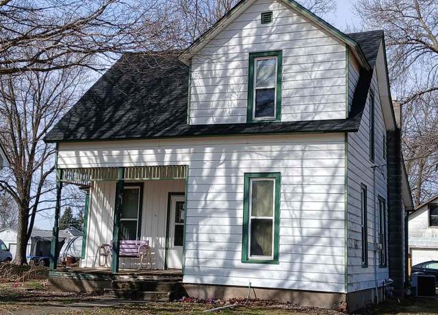 Property at 409 Maple St, Seaton, IL 61476, 3 beds, 1 bath