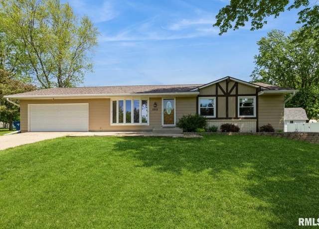Property at 2212 Hartsmill Rd, Clinton, IA 52732, 3 beds, 2 baths