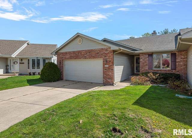 Property at 2408 Flaxen Mill Ct, Springfield, IL 62704, 2 beds, 3 baths