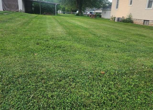 Property at 2527 Cedar St, Quincy, IL 62301
