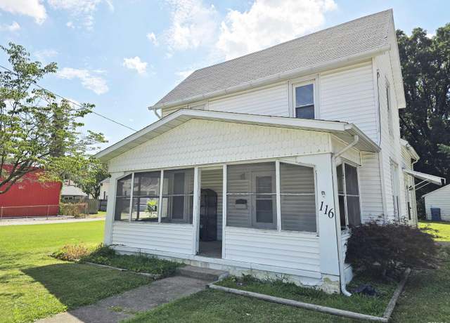 Property at 116 N Lincoln Blvd, Centralia, IL 62801, 3 beds, 1 bath