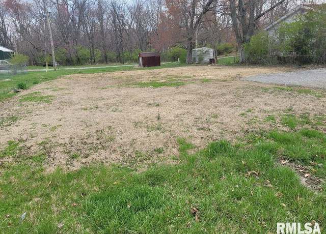 Property at 2806 Main St, Mt Vernon, IL 62864