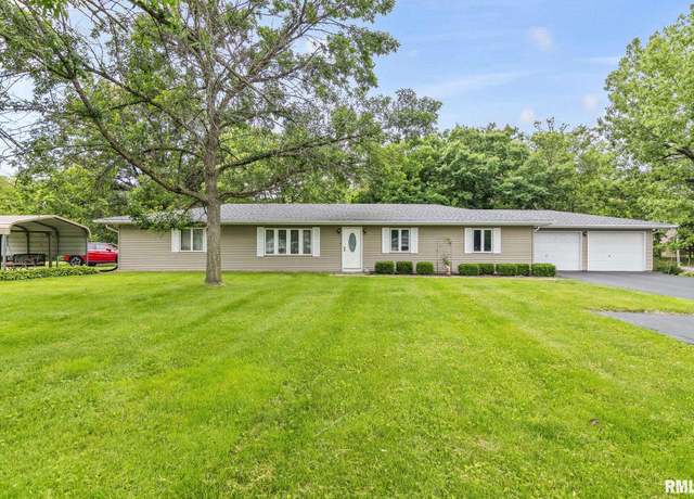 Property at 1 Swannanoa Dr, Rochester, IL 62563, 3 beds, 2 baths