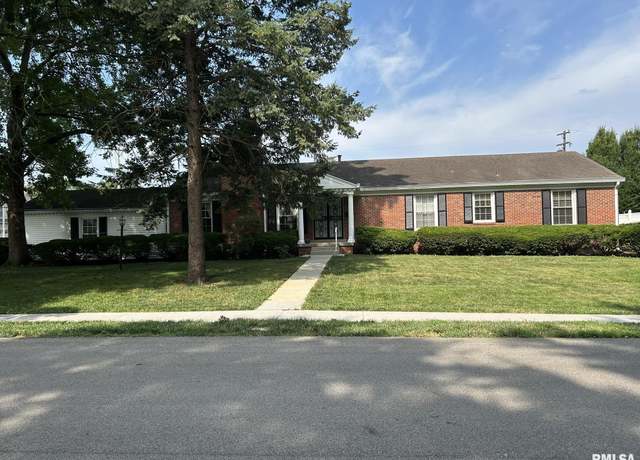 Property at 2257 Warson Rd, Springfield, IL 62704, 4 beds, 3 baths