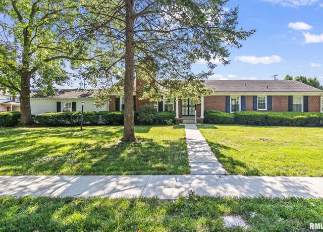 Property at 2257 Warson Rd, Springfield, IL 62704, 4 beds, 3 baths