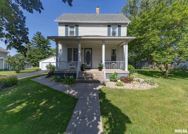 Property at 105 N School St, Atkinson, IL 61235, 4 beds, 1 bath