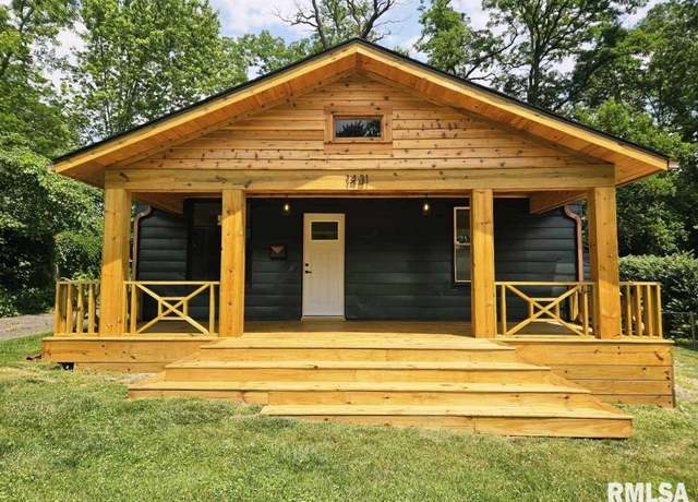 Property at 1431 E Rouse Ave, Peoria, IL 61614, 3 beds, 1 bath