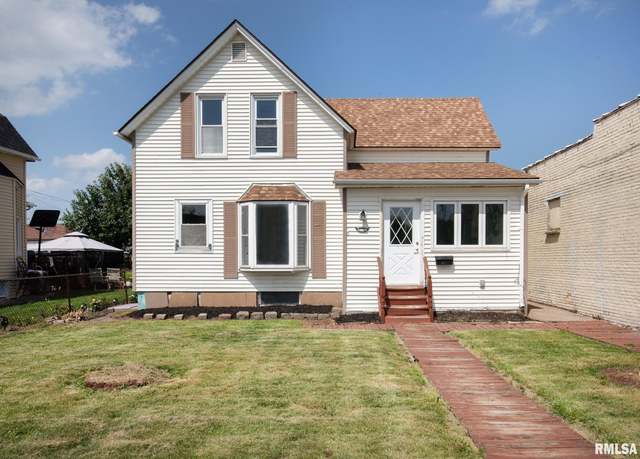 Property at 1325 13th Ave, East Moline, IL 61264, 4 beds, 2 baths