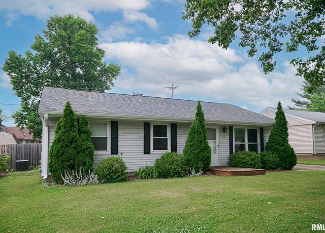 Property at 219 Linnhill Ln, Washington, IL 61571, 3 beds, 1 bath