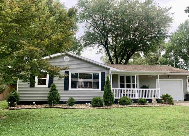 Property at 1203 W Goodall St, Marion, IL 62959, 2 beds, 1 bath