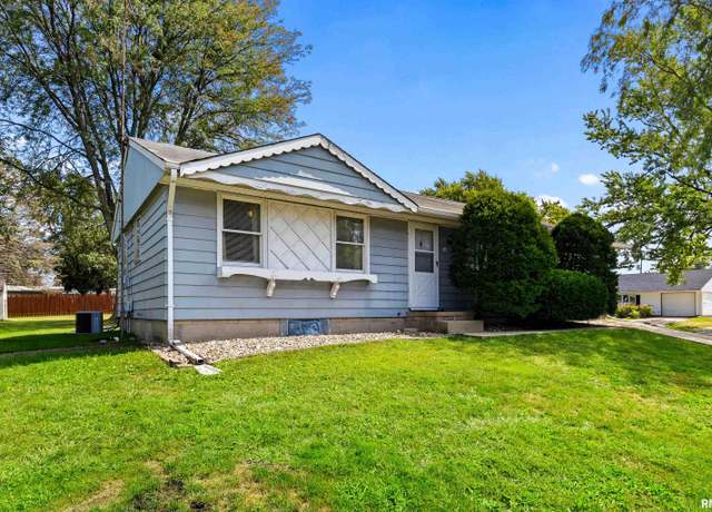 Property at 59 Imperial Dr, Galesburg, IL 61401-2279, 2 beds, 1 bath