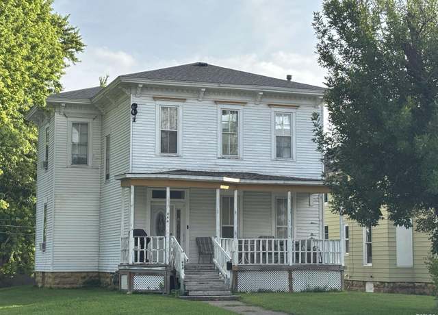 Property at 444 7th Avenue South, Clinton, IA 52732, 5 beds, 1.5 baths