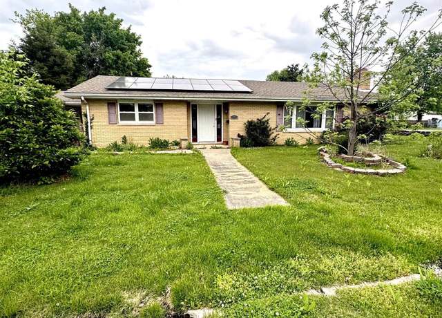 Property at 1001 W 6th St, West Frankfort, IL 62896, 3 beds, 1 bath