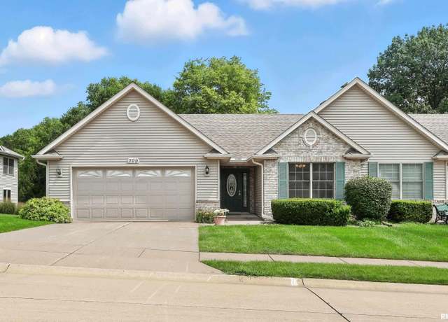 Property at 709 Hartz Ct, Le Claire, IA 52753, 2 beds, 3 baths