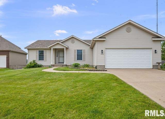 Property at 1992 Plum Tree Rd, Bettendorf, IA 52722, 3 beds, 2.5 baths